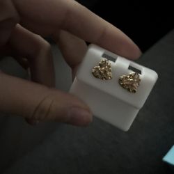10k gold heart nugget earrings 