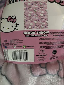 Hello Kitty Throw