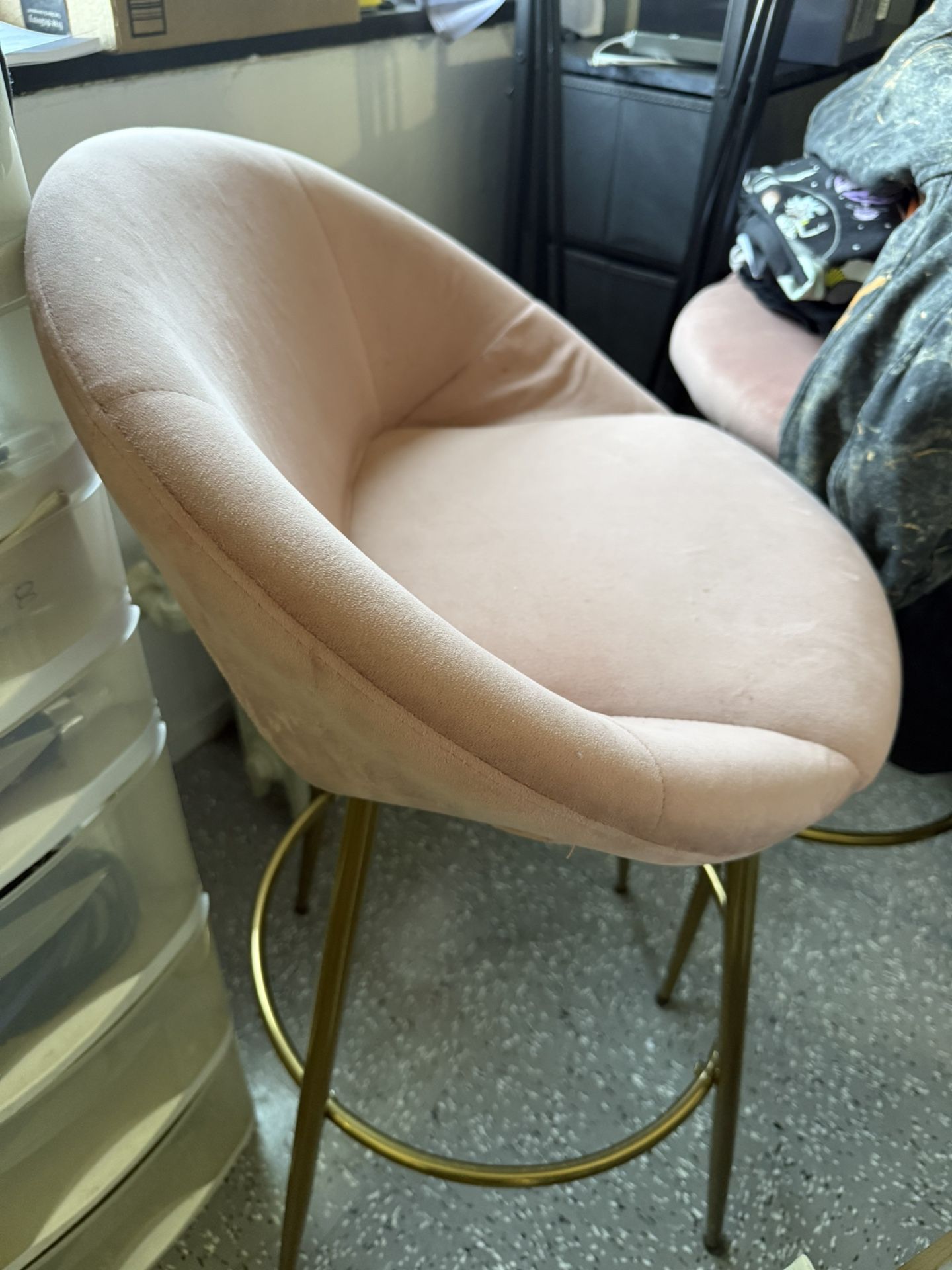 2 Light Pink Bar Stool