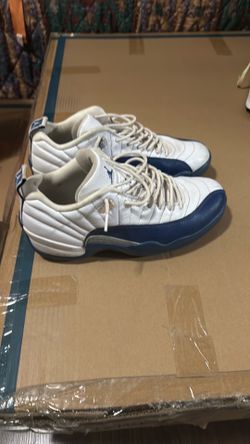 Golf jordan 12 size 10 1/2
