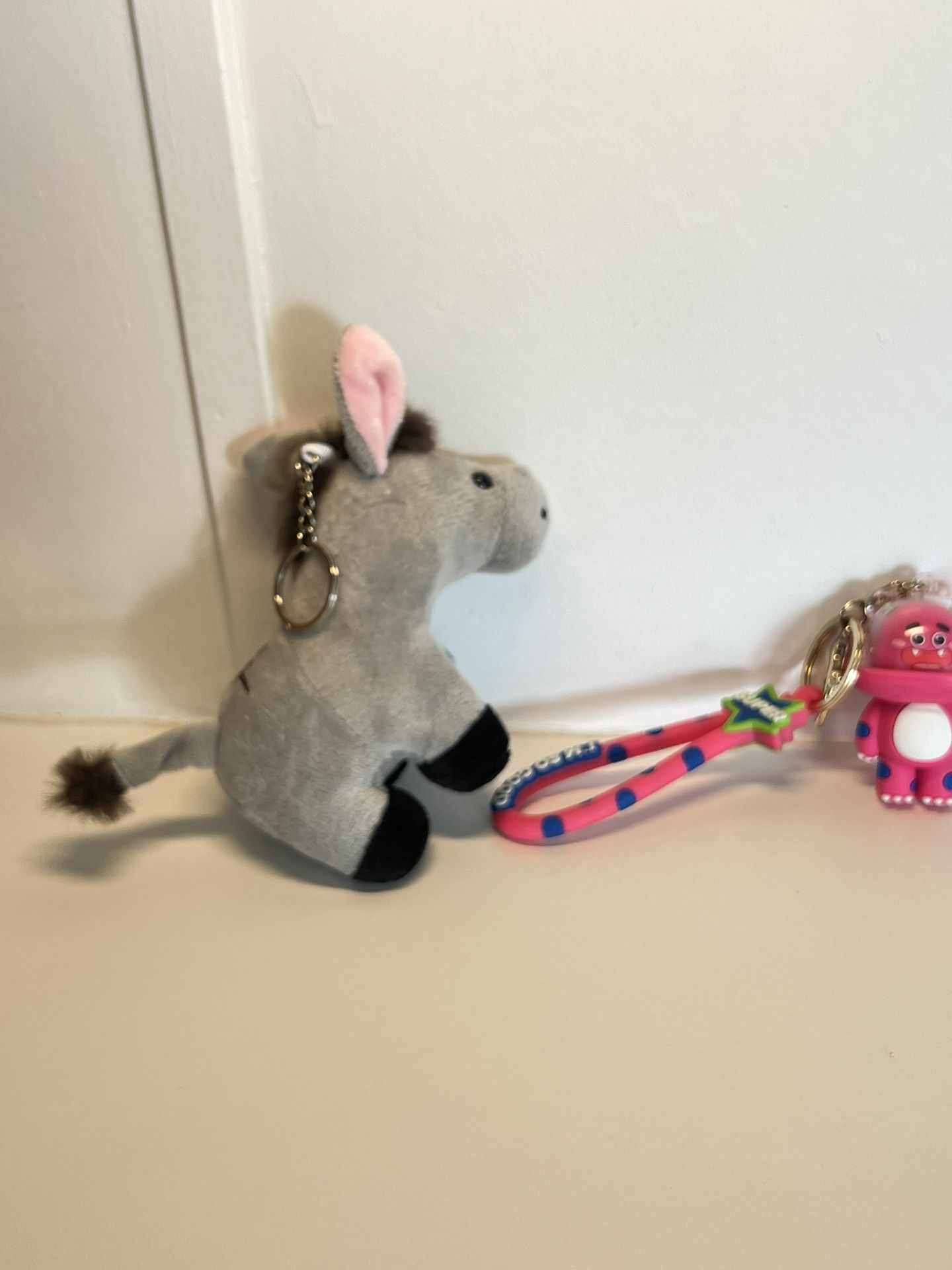 Key Chain... 2 pieces ! !