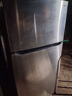 LG stainless steel 18c refrigerator