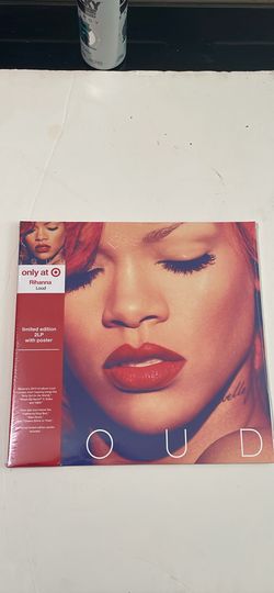 Rihanna loud LP