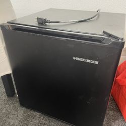 Black mini refrigerator