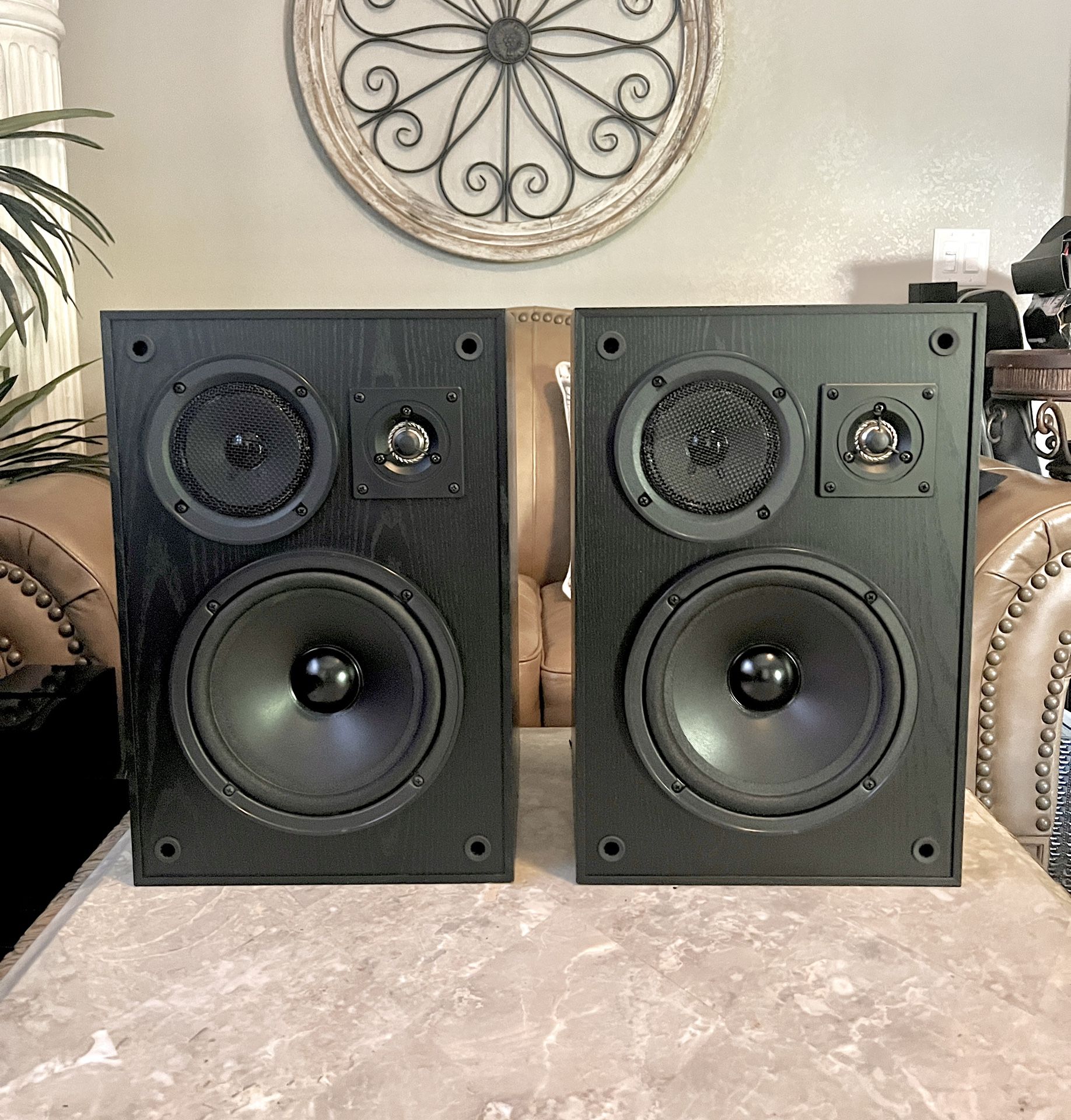 KLH 900B 3-Way Speakers