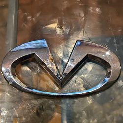 Infinity Emblem