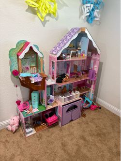 Barbie Dollhouse