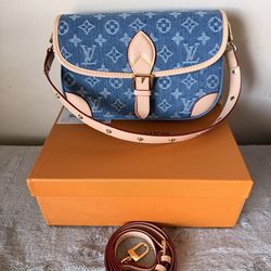 Crossbody