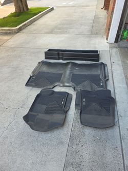 HUSKY WEATHERBEATER FLOOR LINER & GEARBOX UNDER SEAT STORAGE  Ford F-150 SUPER CREW CAB