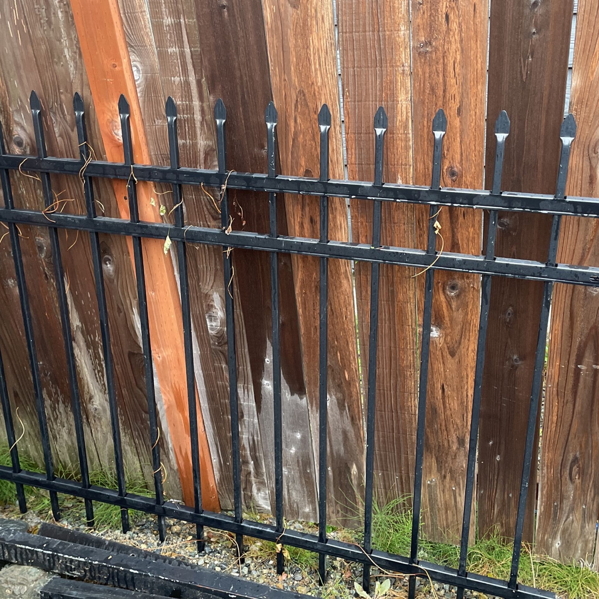 Black Metal Fencing for Sale in Ruston, WA OfferUp