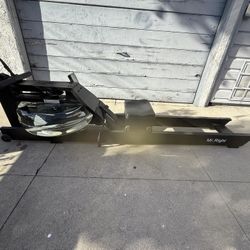Rowing Machine 