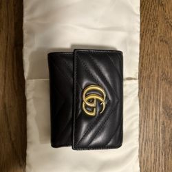 Gucci tri-fold Wallet GG Marmont Black Leather