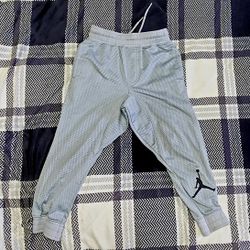 Nike Jordan Toddler Mesh Joggers. 4T