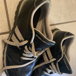 Black Sketchers