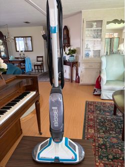 Bissell SpinWave floor cleaner