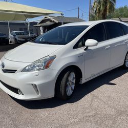 2014 Toyota Prius V 