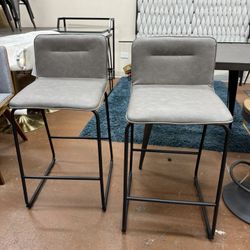 Fixed-Height Counter Stool Set of 2 - Stylish Upholstered Design with Sleek Metal Legs - Black Metal