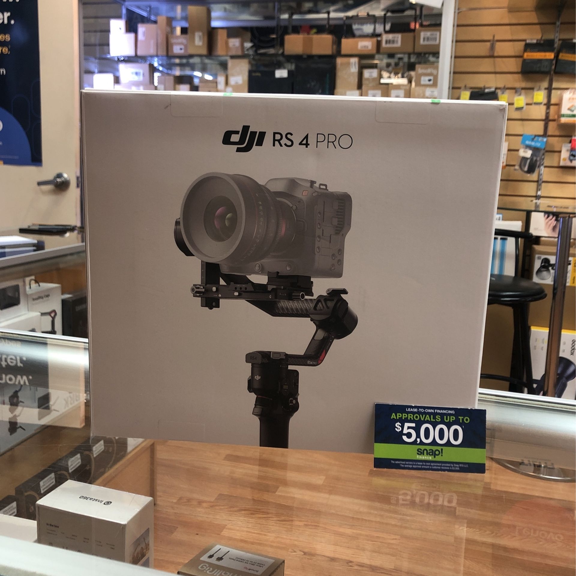 DJI RS4 Pro Camera Stabilizer 
