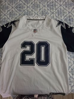 Medium size Cowboys jersey