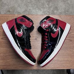 Air Jordan 1 Patent Bred
