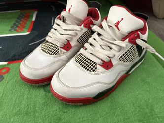 jordan retro 4’s youth size 2.5