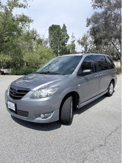 Mazda MPV LX minivan - 6 cylinder