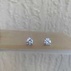 2-Carat Moissanite Stud Earrings – D-Color, VVS1, GRA Certified Brilliance