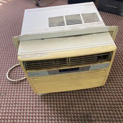 Frigidaire 12000BTU Windows Ac