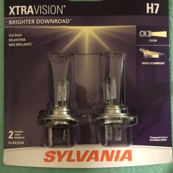 Headlight replacements never used