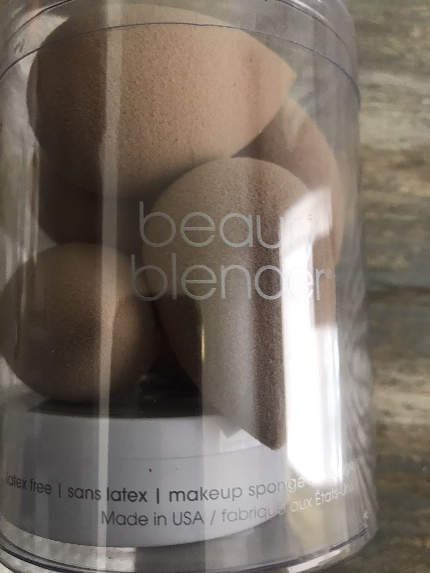 6 Nude Beauty Blender + Solid Kit Proof of Purchase in last picture