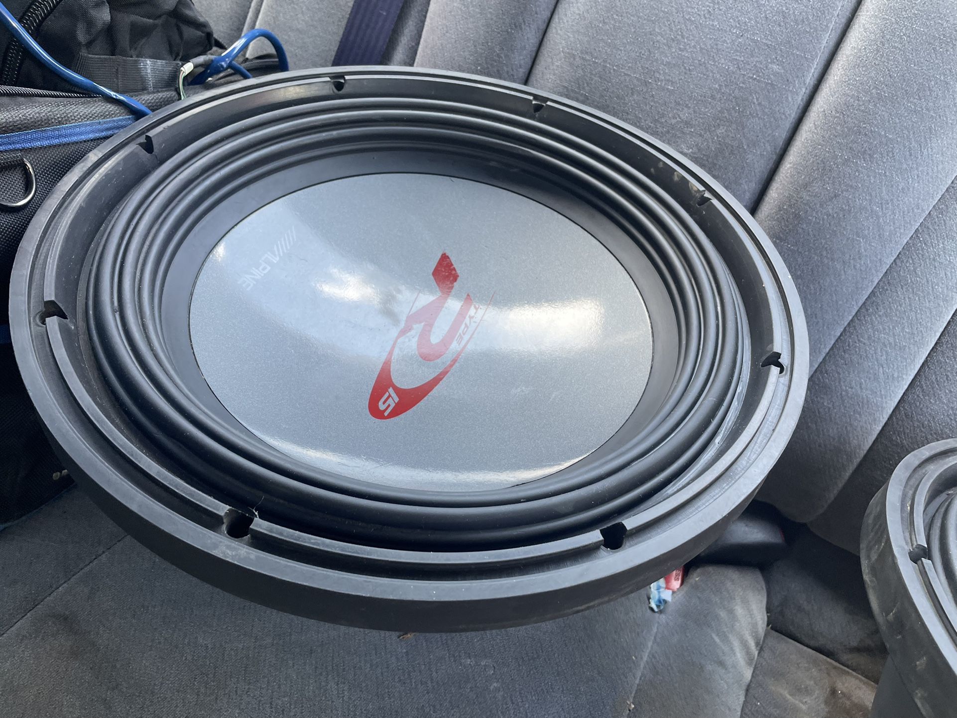 Alpine Subwoofers