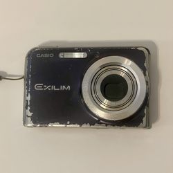 Casio Exilim EX-S770 Digital Camera – 7.2MP (Silver)