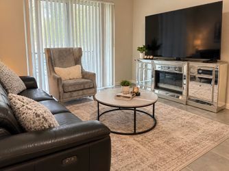El Dorado Page Gray Accent Chair