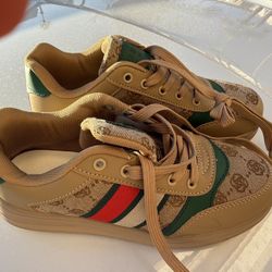 Fashion Gucci Shoes Size 7