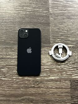 iPhone 13 256gb UNLOCKED FOR ANY CARRIER!