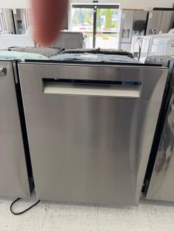 Bosch 500 Series Dishwasher SHP65DC5N
