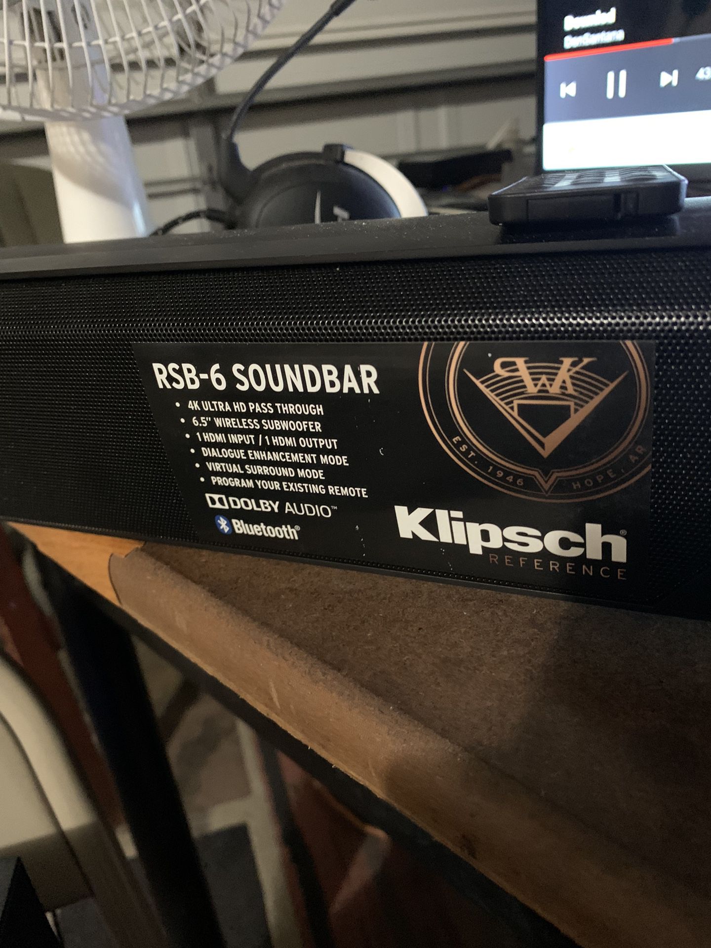Klipsch RSB 6 Soundbar and Subwoofer