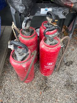 Spray pumps