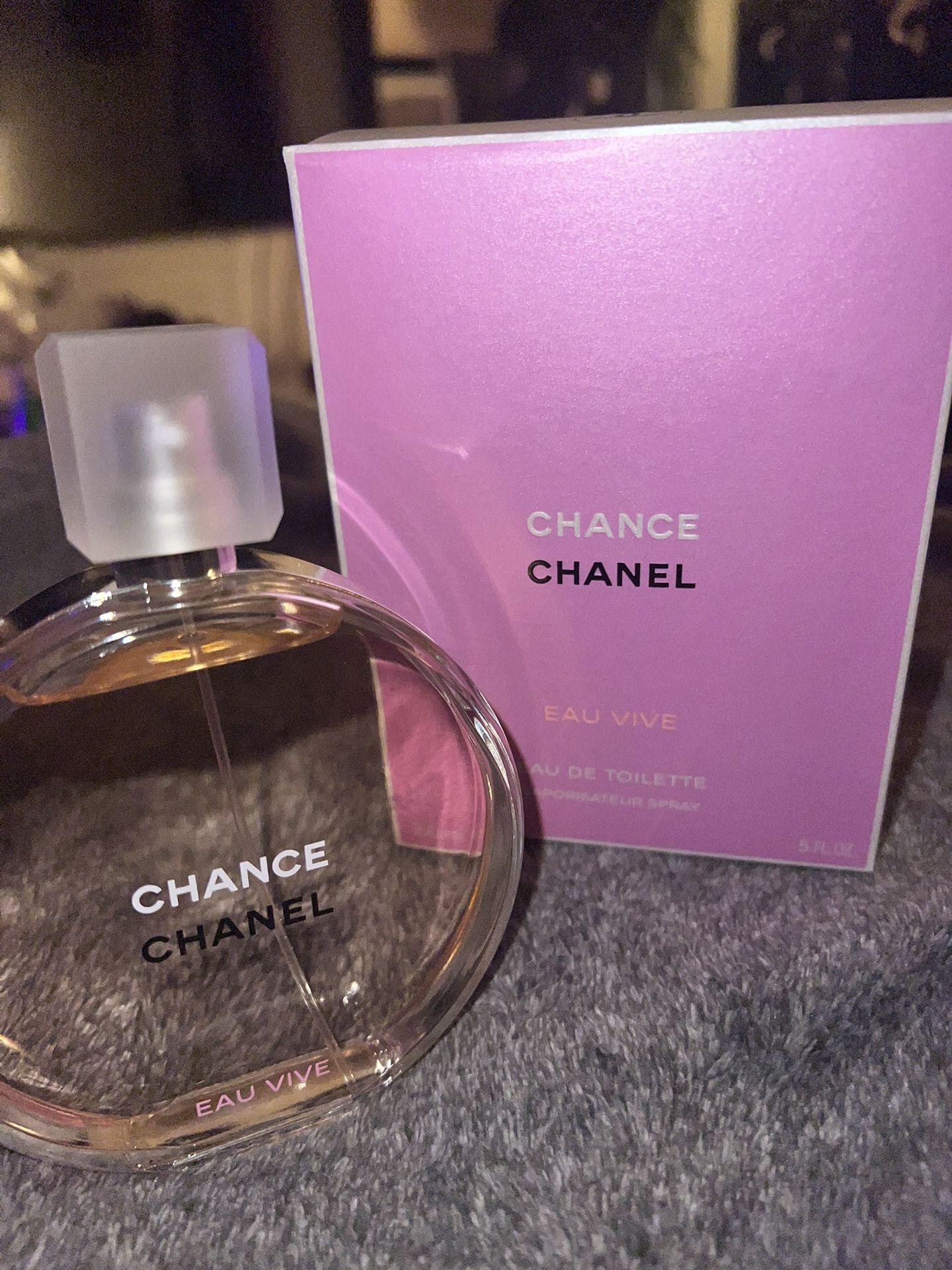 Chanel Chance Perfume - EAU VIVE 5oz