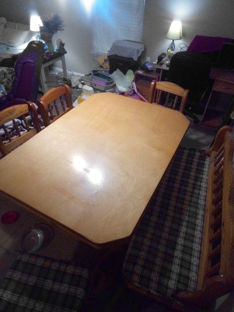 Country Style Dining Room Table