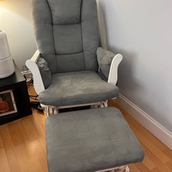 Baby Nursery rocking chair