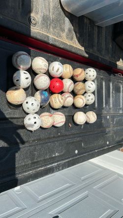 Whiffle Balls And Baseballs 