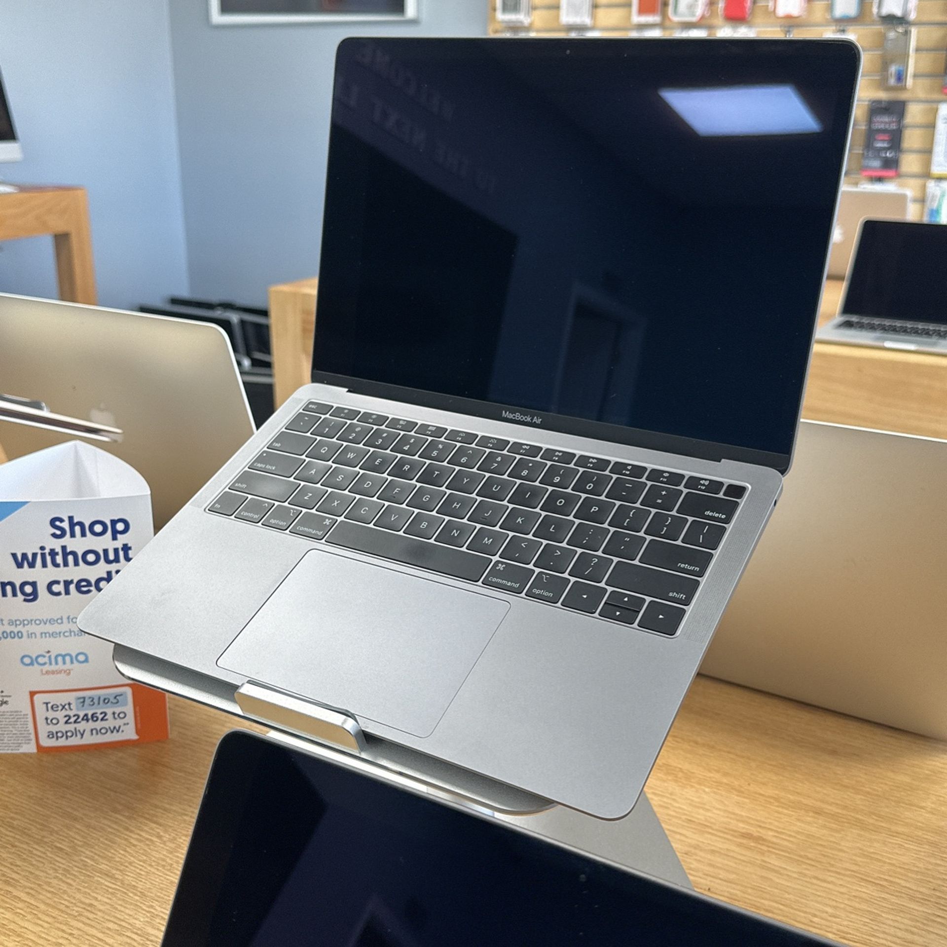 MacBook Air 2019 13in 512GB SSD