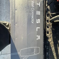 Tesla Charger 