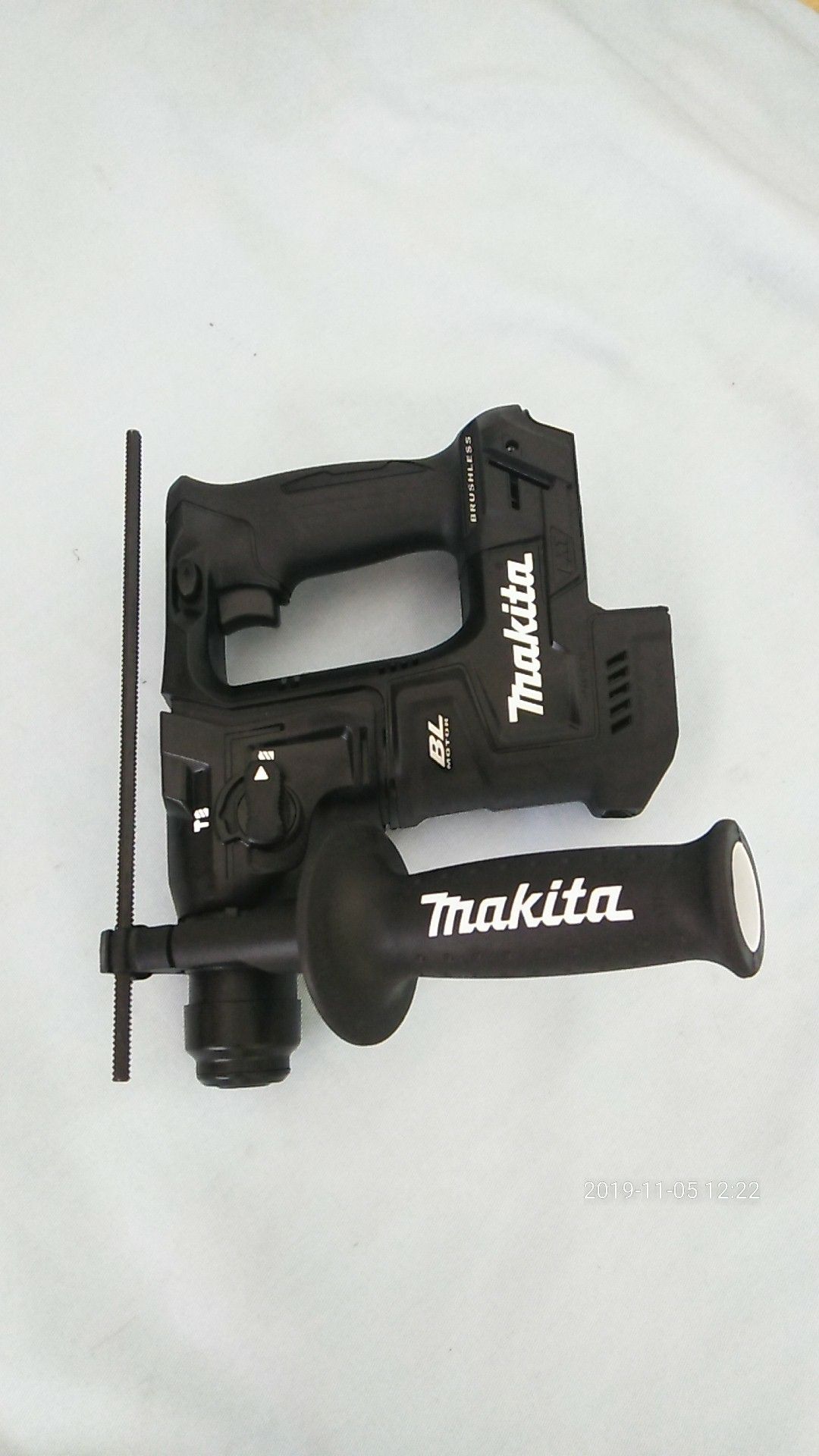 Makita nuevo tool only