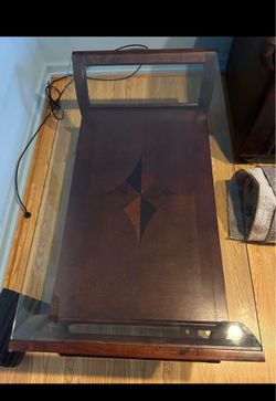 Elegant Mid-Century Modern Glass-Top Coffee Table