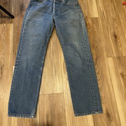 Vintage 1999 Levi’s 501xx 33x34