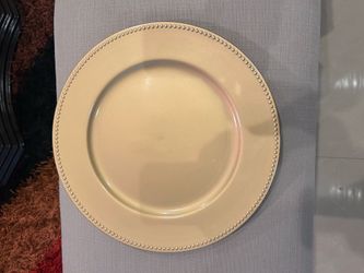 Gold charger plates