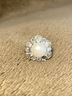 Vintage Pearl and Clear Crystal Ring Size 7 For Women