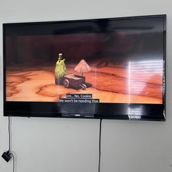 Tv and home decorating items